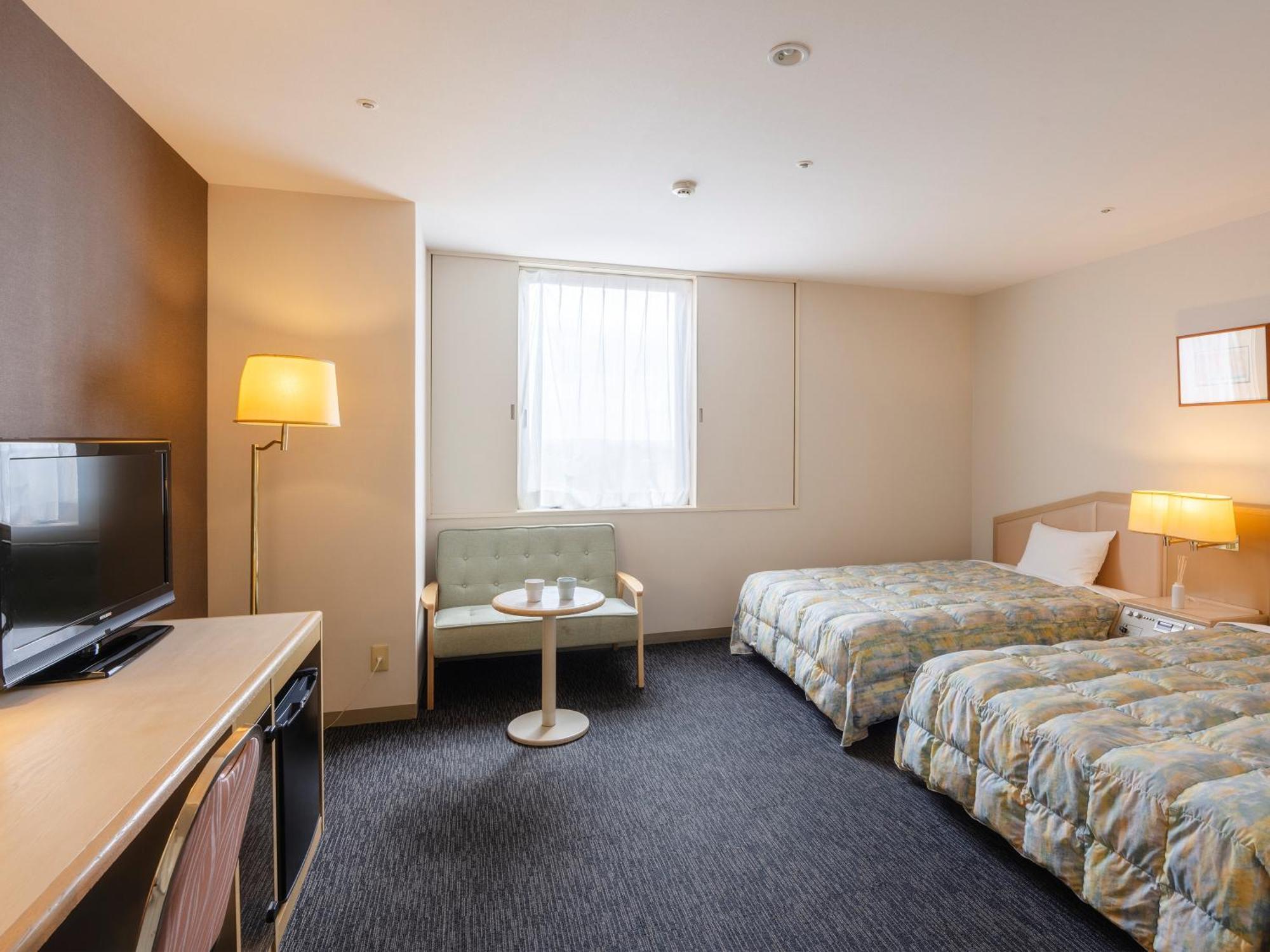 Tsubamesanjo Washington Hotel Zewnętrze zdjęcie