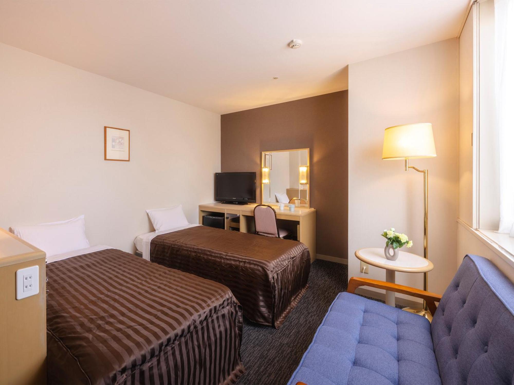 Tsubamesanjo Washington Hotel Zewnętrze zdjęcie
